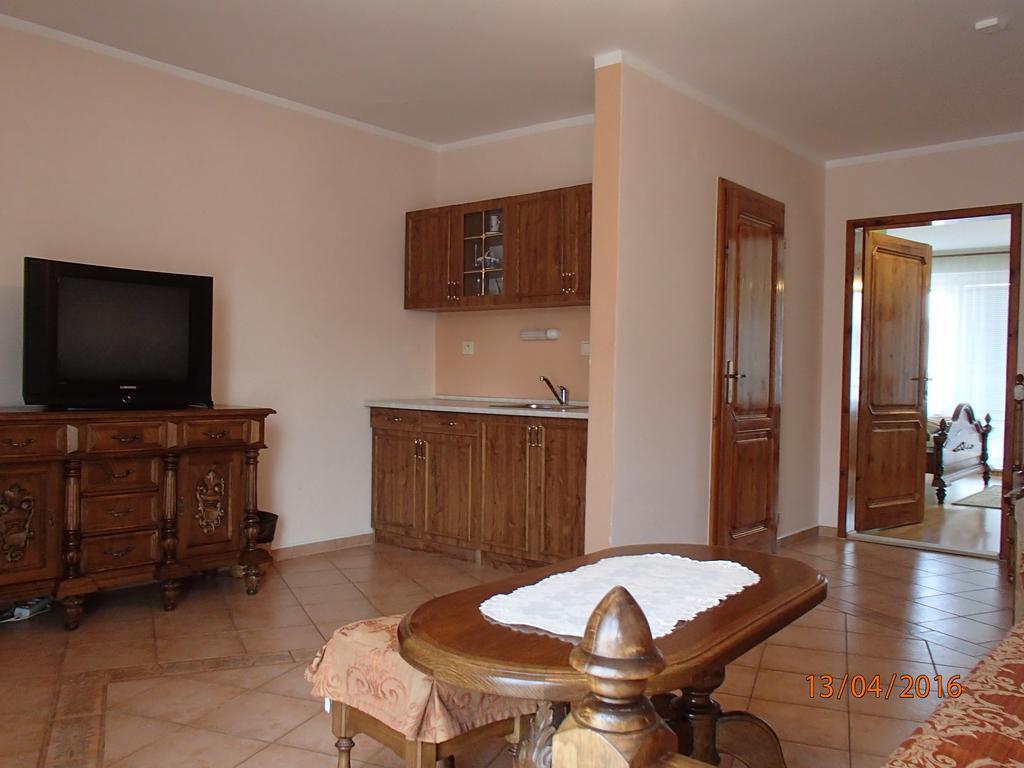 Pension Magnolia Trenčín Екстериор снимка
