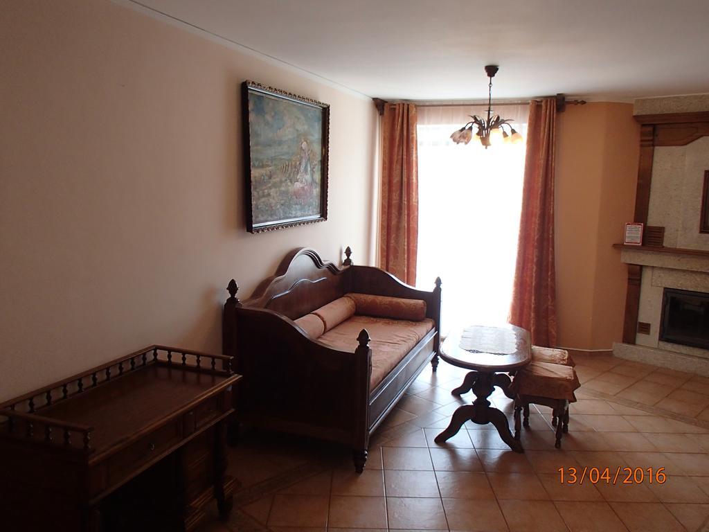 Pension Magnolia Trenčín Екстериор снимка
