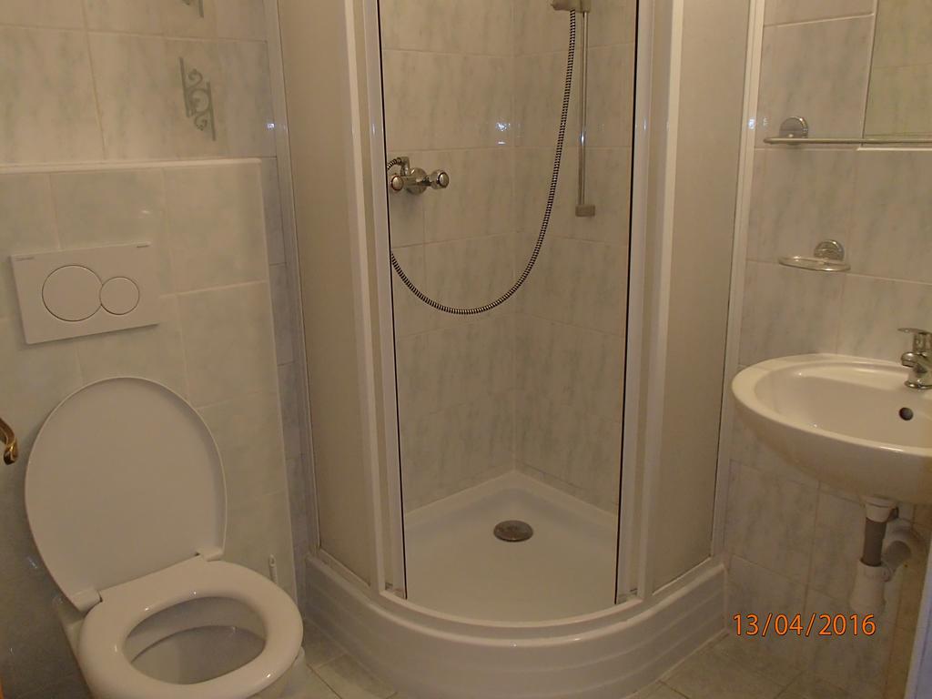 Pension Magnolia Trenčín Екстериор снимка