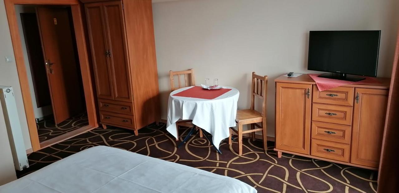 Pension Magnolia Trenčín Екстериор снимка